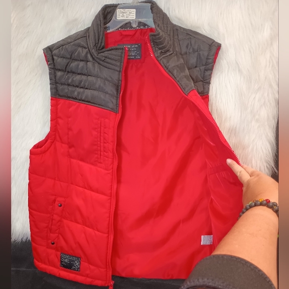 Mark Echo Red and Black Sleeveless Front Zip Vest Size XL - Picture 8 of 12